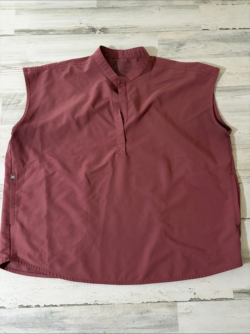 Figs Sleeveless Scrub Top - Mauve Size XL - Picture 1 of 9